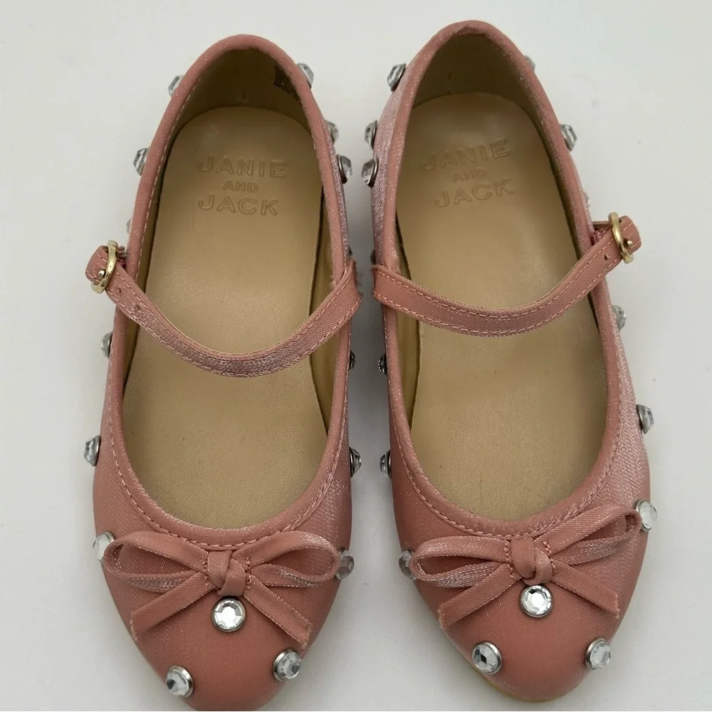 Janie and Jack pink gem bow girls size 8 shoe